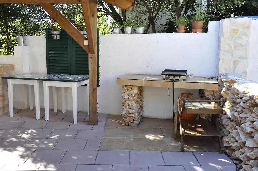Villa Olma Trogir 0*, Okrug Gornji